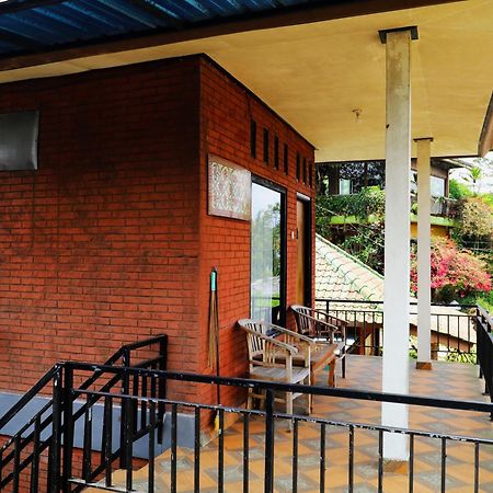 בדוגול Dajan Buyan Homestay מראה חיצוני תמונה